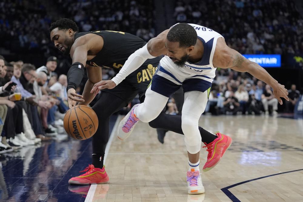 山队以卓越 山队以卓越